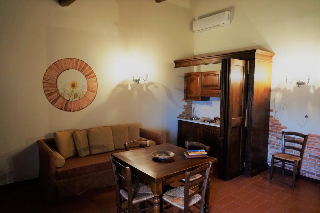 Agriturismo Antico Borgo Poggitazzi Loro Ciuffenna Extérieur photo