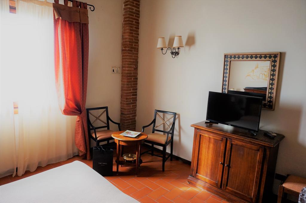 Agriturismo Antico Borgo Poggitazzi Loro Ciuffenna Extérieur photo