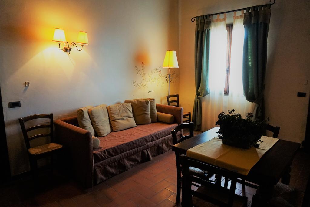 Agriturismo Antico Borgo Poggitazzi Loro Ciuffenna Extérieur photo